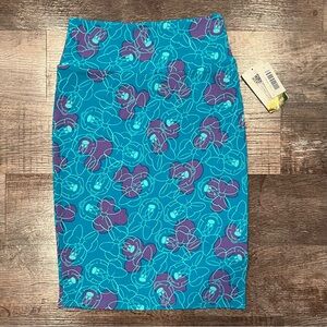NWT LuLaRoe Disney Collection Minnie Mouse Blue and Purple Pencil Skirt Size XS